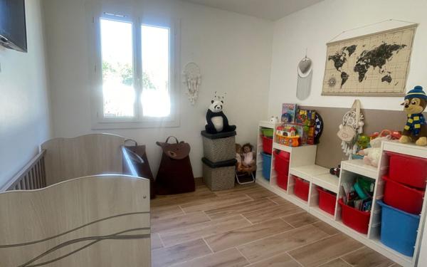 Maison à vendre    4 pièces •  Alairac