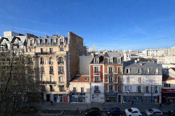 MONTREUIL