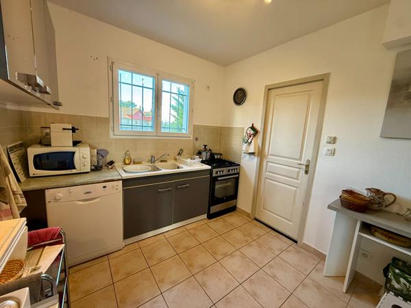 Maison de 90 m² avec terrain et garage située aux Terrasses de Prat Mary à Carcassonne, vendue louée