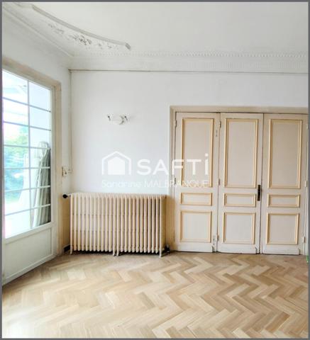 Maison bourgeoise semi individuelle 4 voir 5 chambres