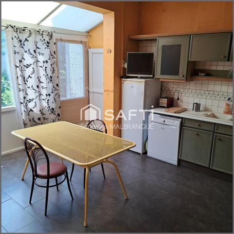 Maison bourgeoise semi individuelle 4 voir 5 chambres