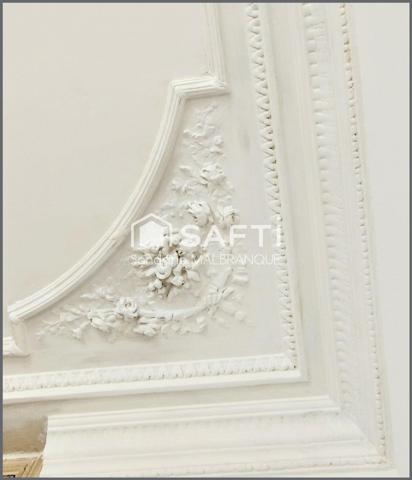 Maison bourgeoise semi individuelle 4 voir 5 chambres