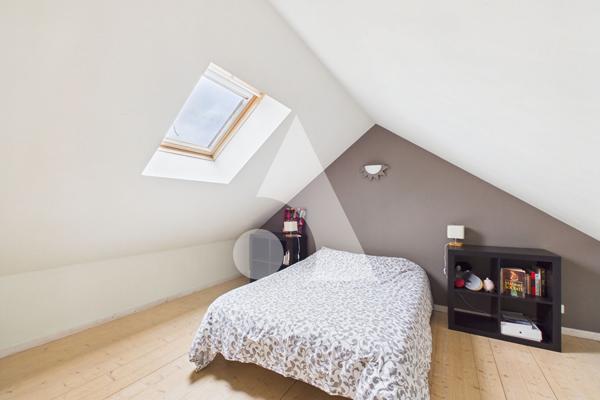 Maison 9 pièces 230 m2