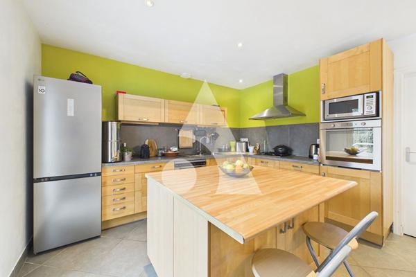 Maison 9 pièces 230 m2