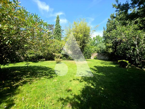 Maison 9 pièces 230 m2