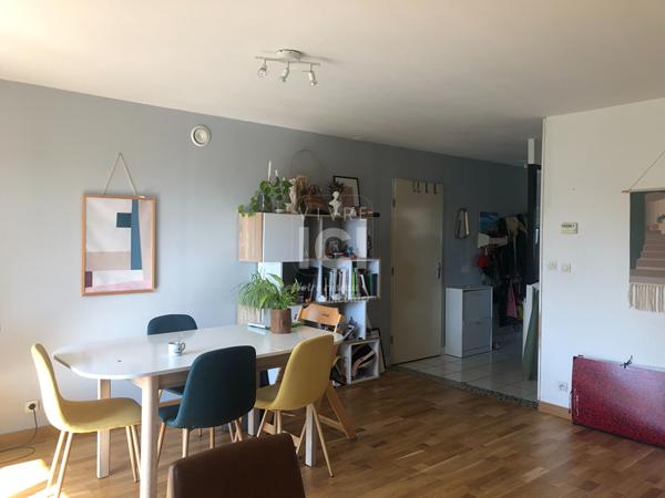 Maison Meublé Sainte Luce Sur Loire 5 pièce(s) 98 m2