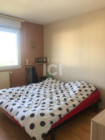 Maison Meublé Sainte Luce Sur Loire 5 pièce(s) 98 m2