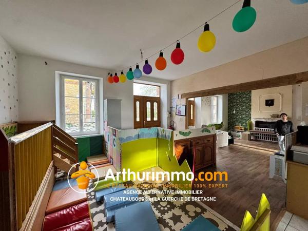 Location                                                      Maison
                        
                                         180 m2                     à Brains-sur-les-Marches