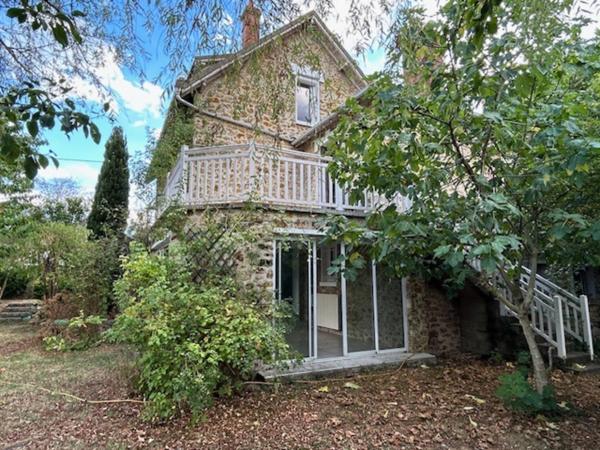 BELLE MAISON EN PIERRES MEULIERES A LA FERTE SOUS JOUARRE