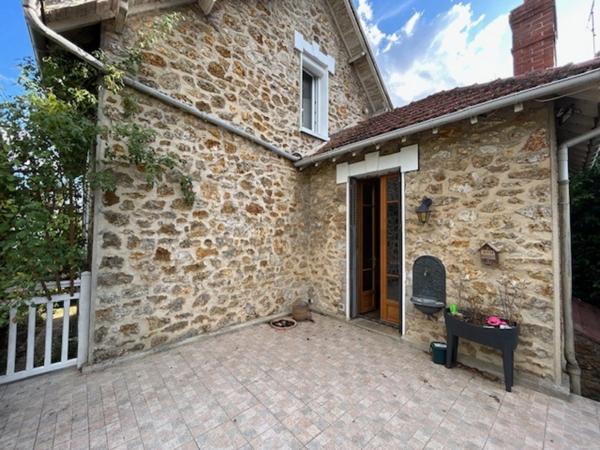 BELLE MAISON EN PIERRES MEULIERES A LA FERTE SOUS JOUARRE
