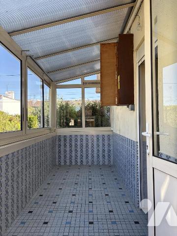 REZE - A VENDRE - Maison avec jardin et dépendances