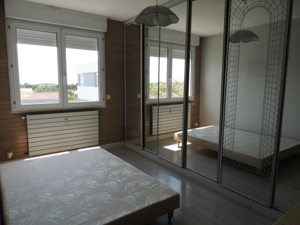 Appartement  3 pièce(s)  2 chambre(s)  82 m²