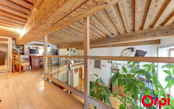 Appartement à vendre    4 pièces • 84,69 m2 Lyon 1