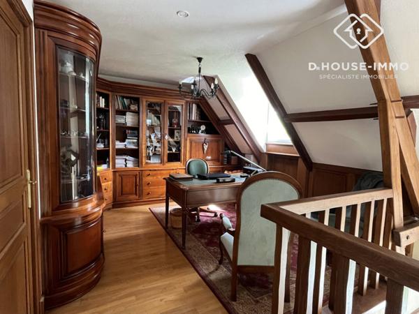 Maison à vendre 10 pièces de 197 m²