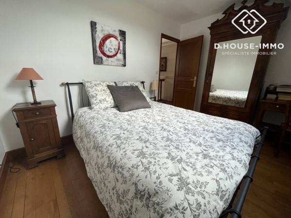 Maison à vendre 10 pièces de 197 m²