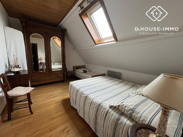 Maison à vendre 10 pièces de 197 m²