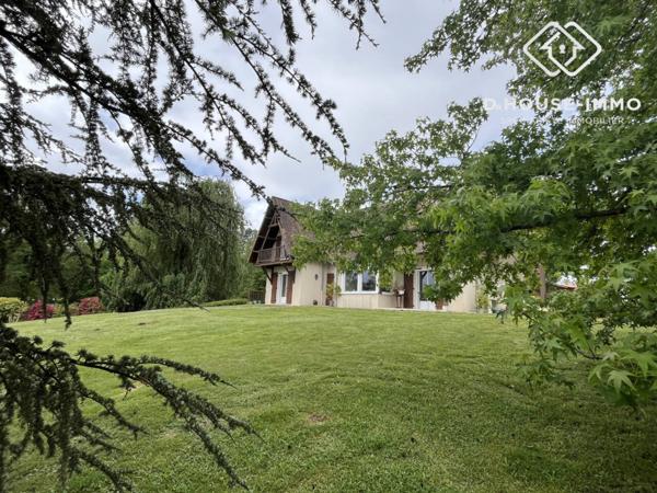 Maison à vendre 10 pièces de 197 m²