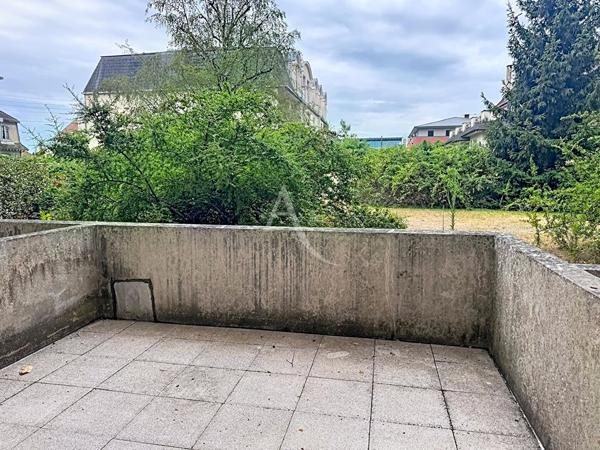 Appartement T1 à vendre à Melun avec terrasse et parking