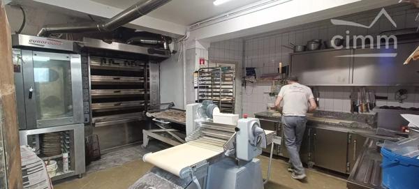 À vendre – Boulangerie-Pâtisserie de village avec logement – Centre Isère