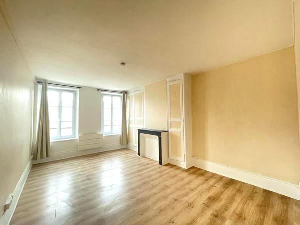 Appartement T3 En Centre-ville