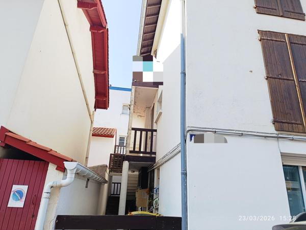 SAINT JEAN DE LUZ a 10minutes du centre ville à pieds T3 exposé Sud ouest