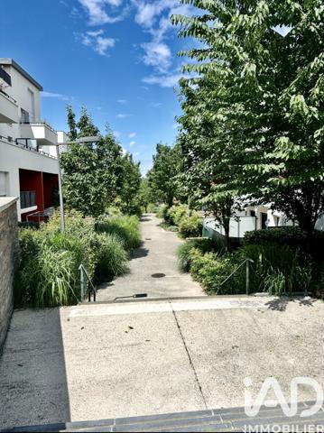 Appartement à vendre 4 pièces 84 m² Villemomble