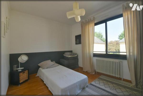 Charmante maison 244m2 le rheu centre avec jardin