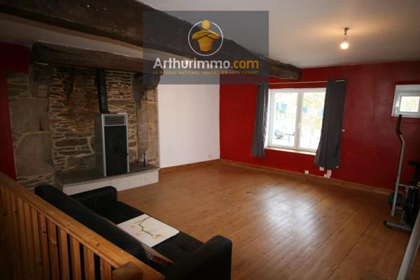 Vente                                                      Maison
                        
                     4 pièces                      100 m2                     à Josselin