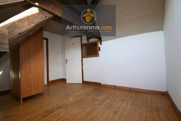 Vente                                                      Maison
                        
                     4 pièces                      100 m2                     à Josselin