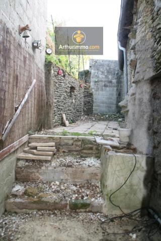 Vente                                                      Maison
                        
                     4 pièces                      100 m2                     à Josselin
