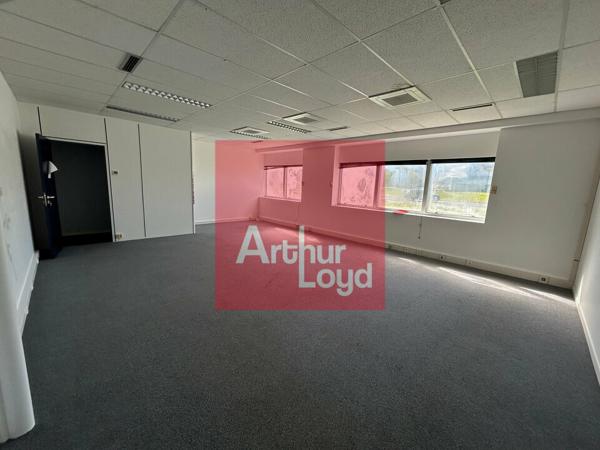 Bureaux lumineux de 49 m² à vendre au sein de l'Agropole