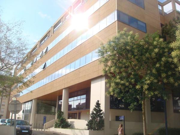 Bureaux à vendre à Cergy lumineux avec ascenseur et vue dégagée