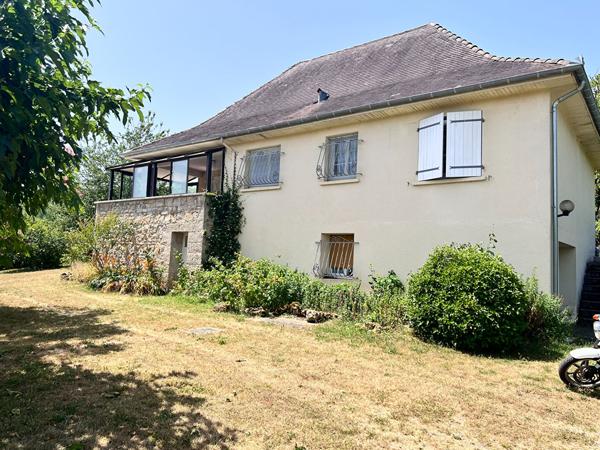 Maison avec vue exceptionnelle dans un environnement préservé Figeac