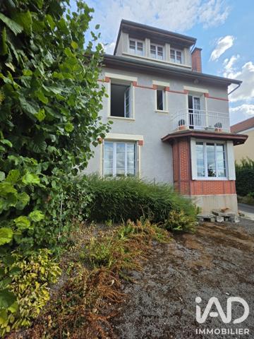 Maison à vendre 8 pièces 208 m² Dormans