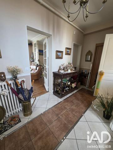 Maison à vendre 8 pièces 208 m² Dormans