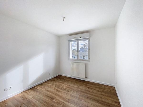 AVRILLÉ Quartier Ardenne Maison récente 4 chambres avec jardin, garage