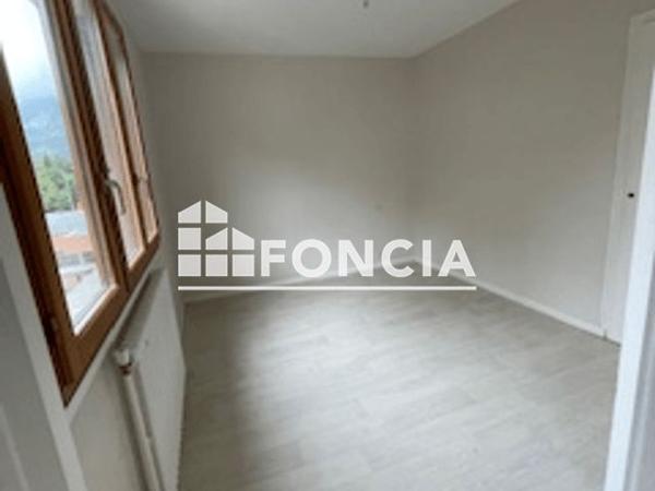 Location Appartement 4 pièces 67.64 m² - 381 RUE DES CHAUDANNES Saint Jean De Maurienne 73300