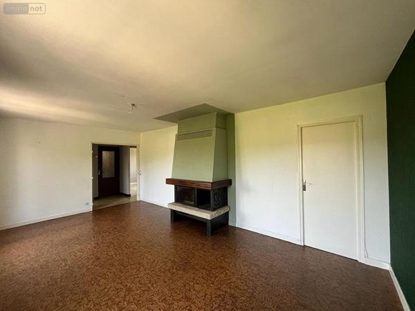 Maison à vendre à Bagnac-sur-Célé dans le Lot (46270), ref : MAIS77