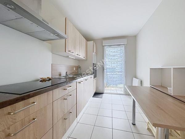 Nantes Sainte-Thérèse : Appartement 3 chambres 105.83 m2 avec ASCENSEUR / PARKING / TERRASSE/ DPE en C
