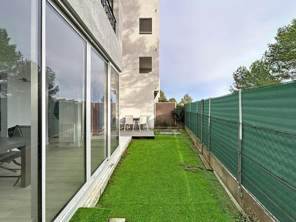 Mougins le Haut - 3 pièces - Rez de jardin - Garage - Cave