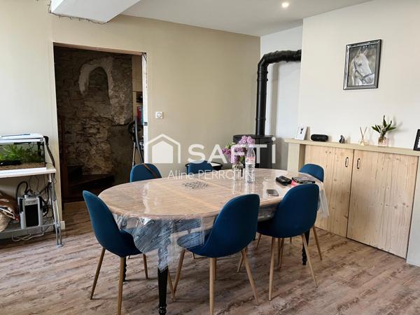 Maison de bourg avec potentiel – Ballée (53)