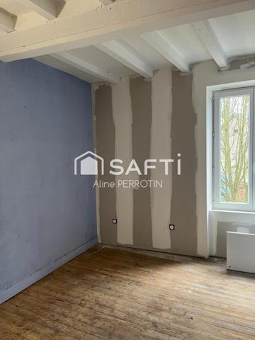 Maison de bourg avec potentiel – Ballée (53)