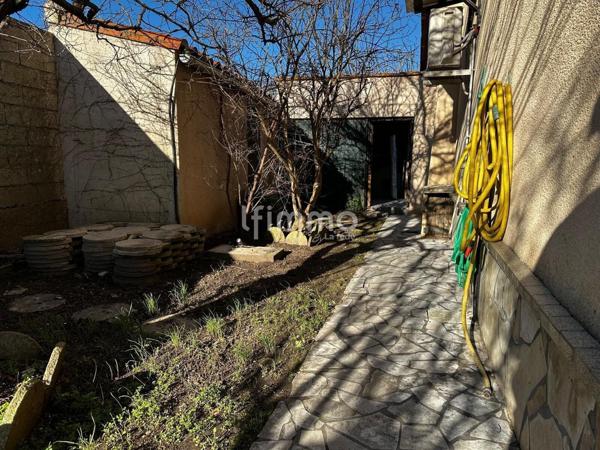 maison avec jardin et garage