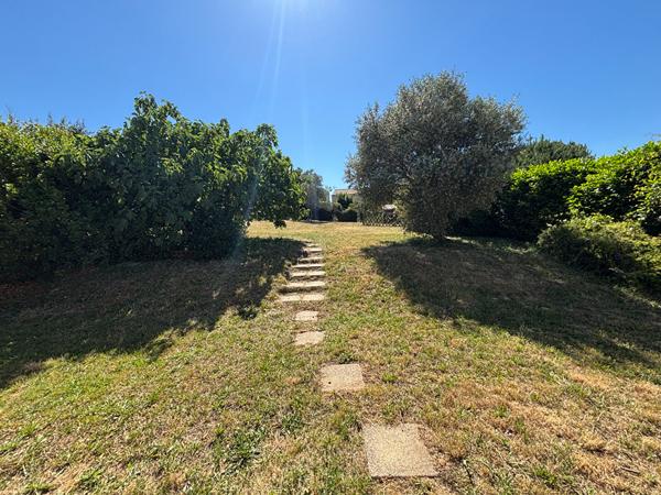 Maison plain pied à PALAJA avec grand jardin