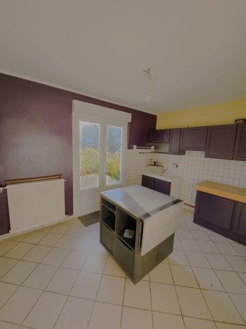 Maison centre ville- 3 chambres- jardin de 400m²-Bazas-  Gironde (33) - NOUVELLE AQUITAINE