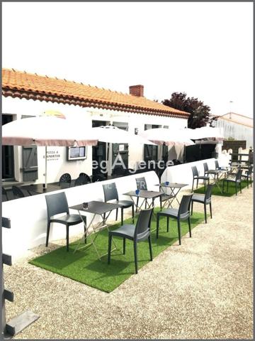 Local Commercial à L' EPINE, 85740 - 3 pièces 140m²