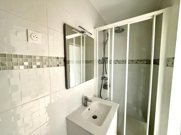 Le Raincy (93340) CENTRE-VILLE à 2min RER E, Appartement 3 pièces avec cave