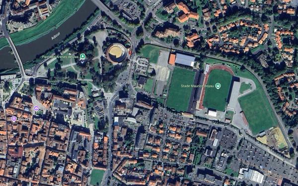 Immeuble à vendre    12 pièces •  Dax