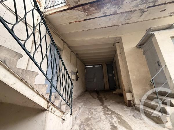 Immeuble à vendre  168,22 m 2   ANNONAY  - 07