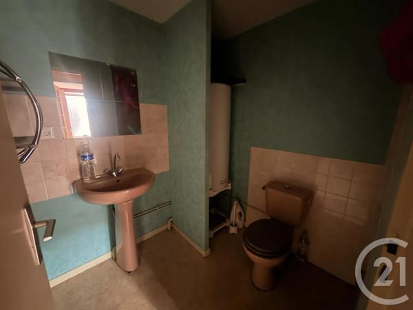 Immeuble à vendre  168,22 m 2   ANNONAY  - 07